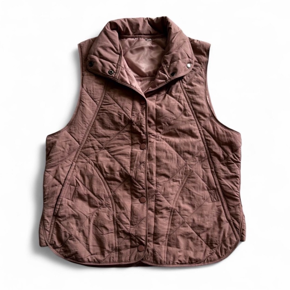 Z Supply Quilted Diamond Snap Front Vest Mauve Pink M